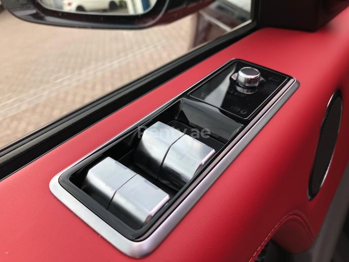 Range Rover Vogue Autobiography Fully Loaded (Черный), 2020 для аренды в Дубай