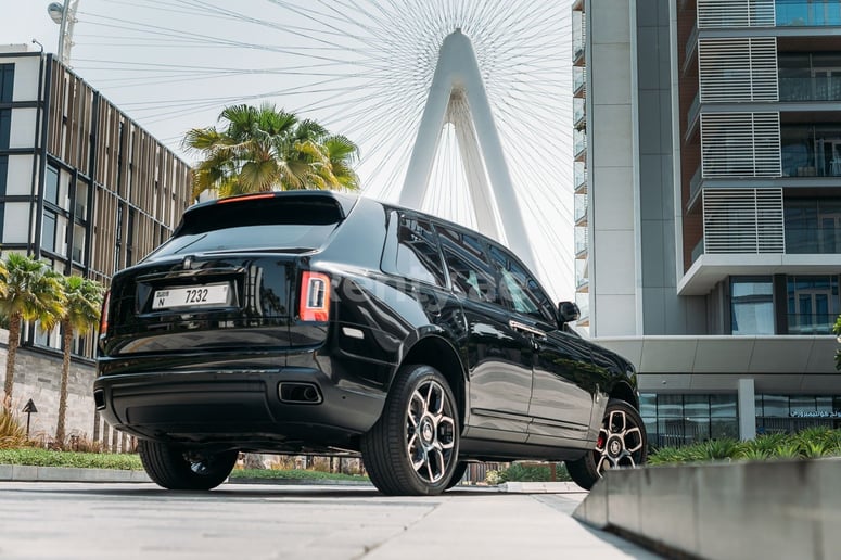 إيجار رولز رويس كولينان Black Badge (أسود), 2021 في دبي