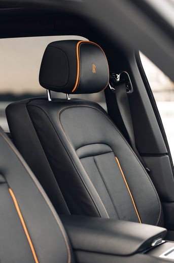 Rolls Royce Cullinan (Schwarz), 2020  zur Miete in Sharjah
