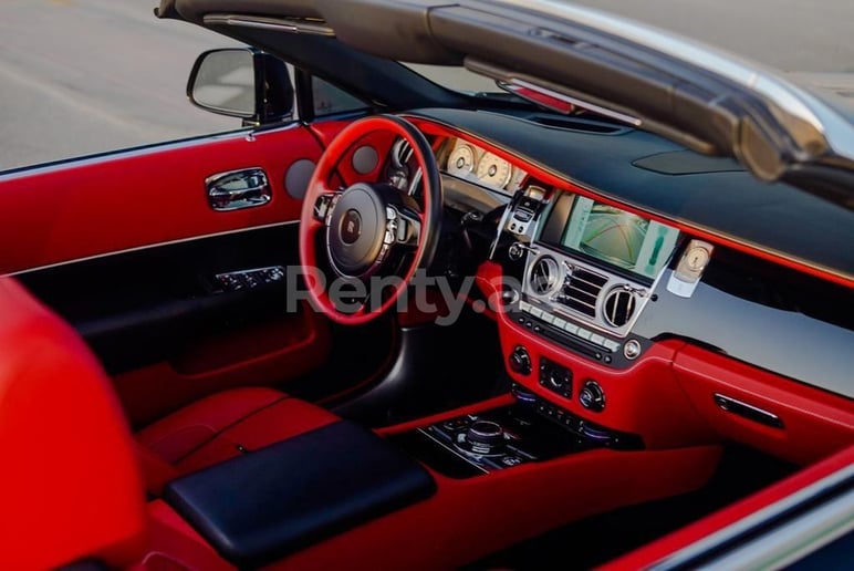 Rolls Royce Dawn Black Badge (Schwarz), 2020  zur Miete in Dubai