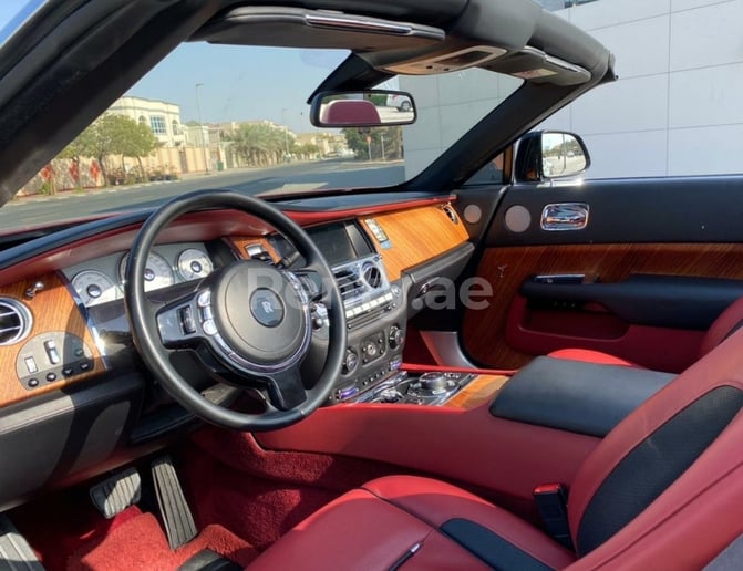 Rolls Royce Dawn (Nero), 2018 in affitto a Dubai