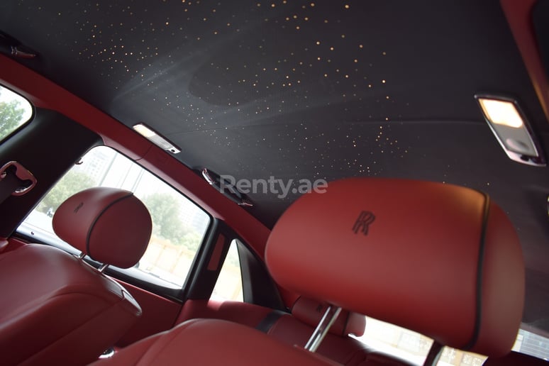 Rolls Royce Ghost (Schwarz), 2017  zur Miete in Dubai