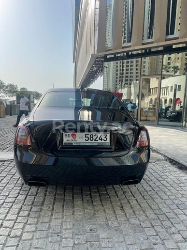 Rolls Royce Ghost (Schwarz), 2022  zur Miete in Dubai