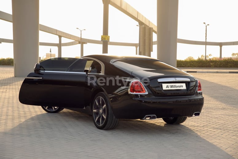 Dubai'de kiralık Rolls Royce Wraith (Siyah), 2018
