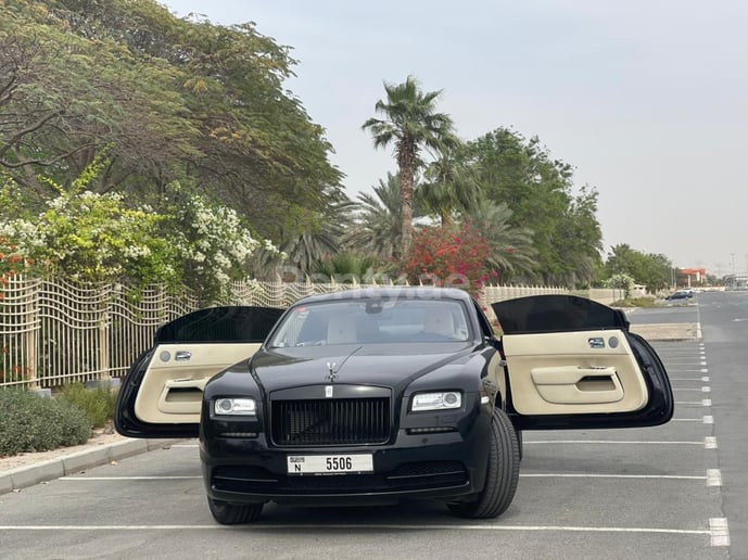 Rolls Royce Wraith (Negro), 2020 para alquiler en Dub&aacute;i