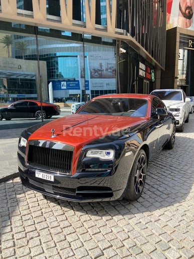 Rolls Royce Wraith- BLACK BADGE (Schwarz), 2019  zur Miete in Dubai