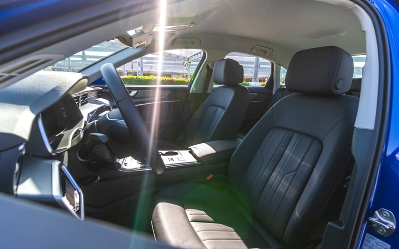 Audi A6 (Azul), 2024 para alquiler en Ras Al Khaimah