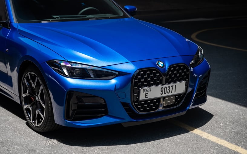 BMW 4 Serie (Blauw), 2025 - lease-aanbiedingen in Ras Al Khaimah
