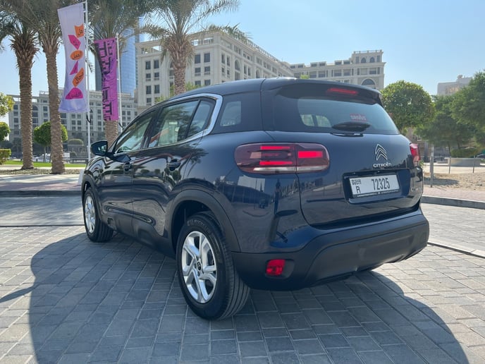 Citroen C5 Aircross (Blau), 2023  zur Miete in Abu Dhabi