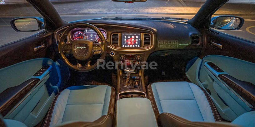 Dodge Charger (Blau), 2018  zur Miete in Dubai