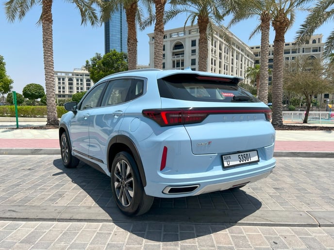 Exeed LX (Blau), 2024  zur Miete in Ras Al Khaimah