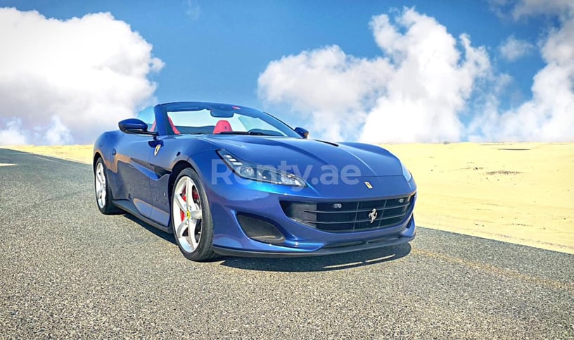 Ferrari Portofino Rosso (Синий), 2020 для аренды в Рас-эль-Хайме