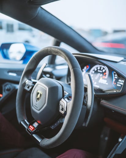 Lamborghini Evo Spyder (Blauw), 2021 - lease-aanbiedingen in Abu Dhabi
