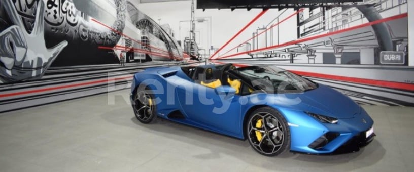 Lamborghini Evo Spyder (Blau), 2021  zur Miete in Dubai