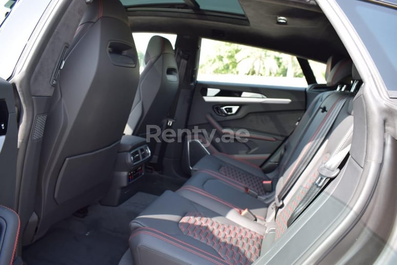 Lamborghini Urus (Черный), 2021 для аренды в Дубай