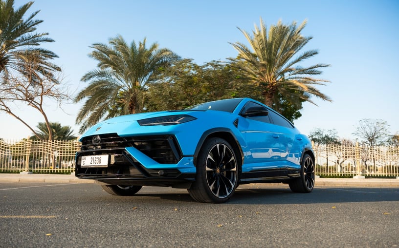 Lamborghini Urus (Blu), 2023 - offerte di leasing in Abu Dhabi
