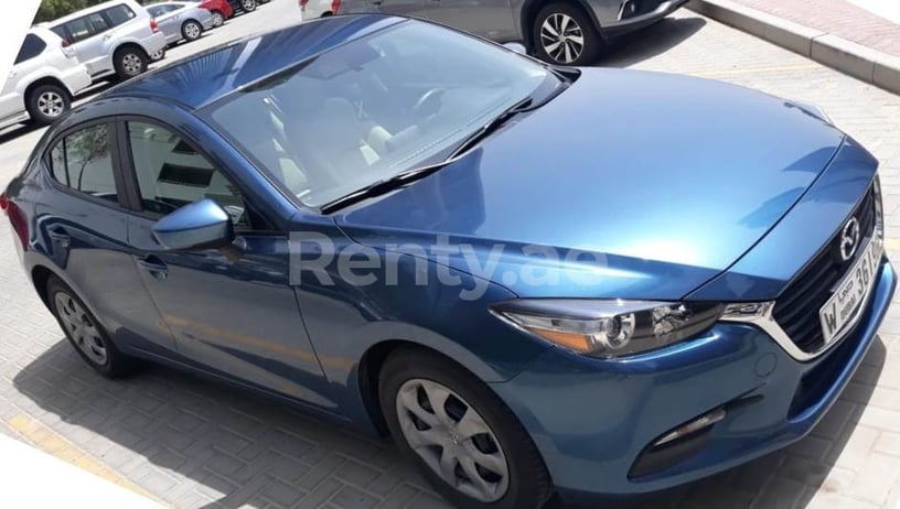 Dubai'de kiralık Mazda 3 (Mavi), 2019