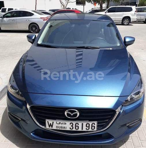 Dubai'de kiralık Mazda 3 (Mavi), 2019