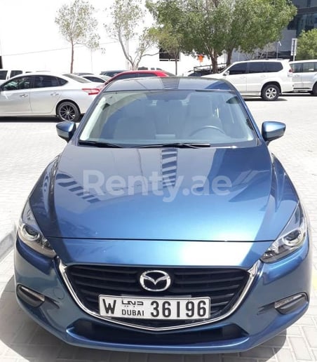 Dubai'de kiralık Mazda 3 (Mavi), 2019