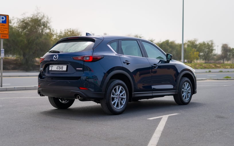 Mazda CX5 (Blau), 2024  zur Miete in Sharjah