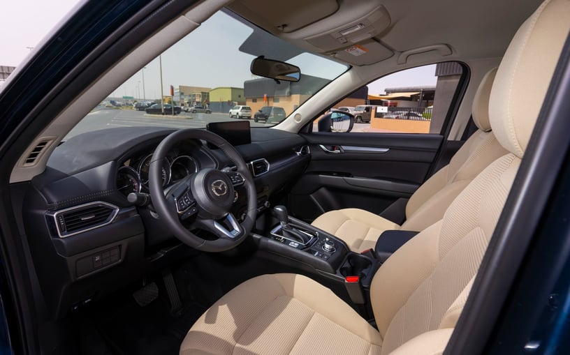 Mazda CX5 (Blau), 2024  zur Miete in Sharjah