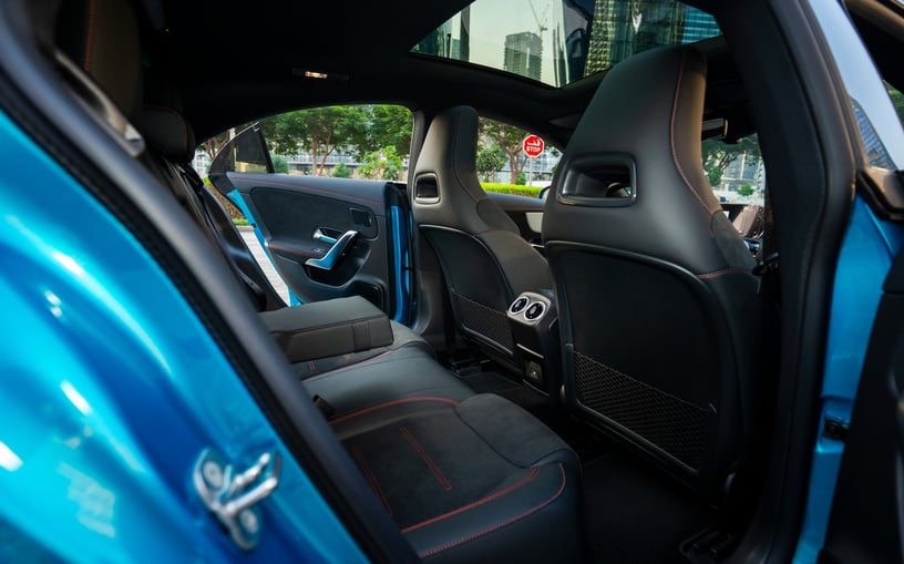 Mercedes CLA200 (Blauw), 2026 te huur in Sharjah