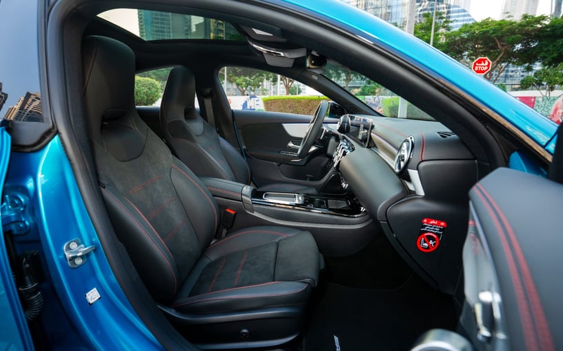 Mercedes CLA200 (Blauw), 2026 te huur in Sharjah