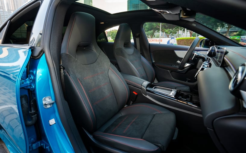 Mercedes CLA200 (Blauw), 2026 te huur in Sharjah