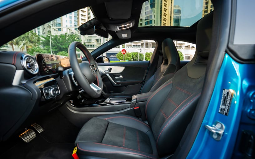 Mercedes CLA200 (Blauw), 2026 te huur in Sharjah
