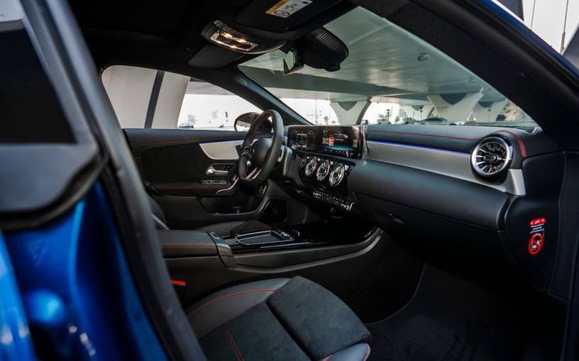 Mercedes CLA200 (Blauw), 2026 te huur in Sharjah