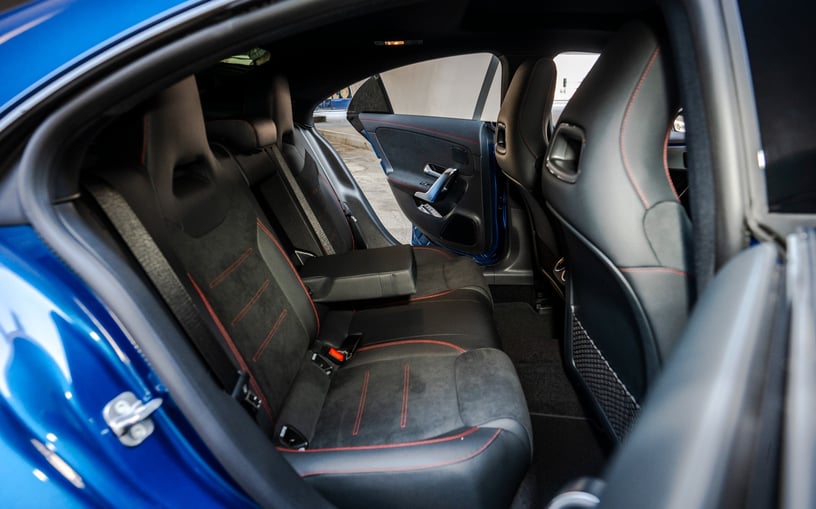 Mercedes CLA200 (Blauw), 2026 te huur in Sharjah