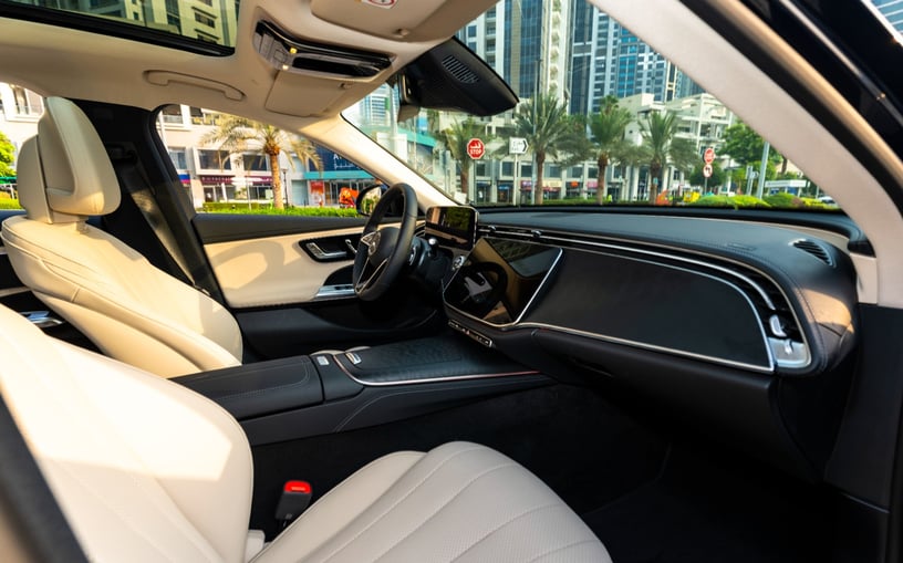 Mercedes E200 (Blue), 2025 - leasing offers in Abu Dhabi