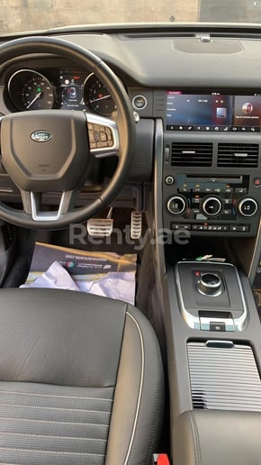 Range Rover Discovery (Blue), 2019 for rent in Dubai