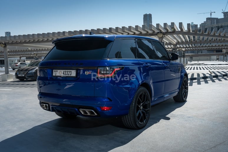 Range Rover Sport SVR (Синий), 2021 для аренды в Дубай