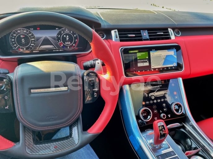 Range Rover Sport SVR (Azul), 2020 para alquiler en Sharjah