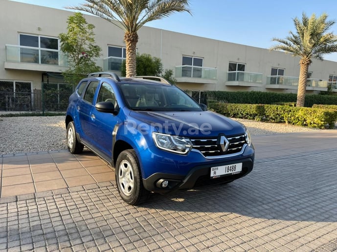 Renault Duster (Blu), 2022 in affitto a Dubai
