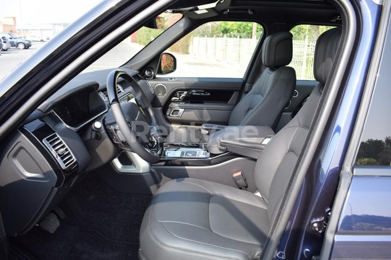 Dubai'de kiralık Range Rover Vogue (Mavi), 2019