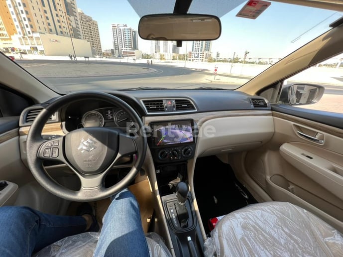 Suzuki Ciaz (Marrone), 2022 in affitto a Sharjah