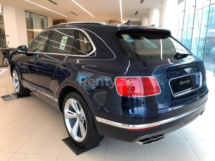 Bentley Bentayga (Dark blue), 2019 for rent in Dubai