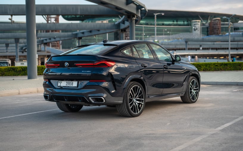 BMW X6 M-kit (Blu Scuro), 2022 - offerte di leasing in Ras Al Khaimah