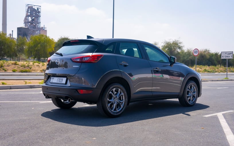 Mazda CX3 (Koyu Mavi), 2024 - Dubai'deki leasing teklifleri