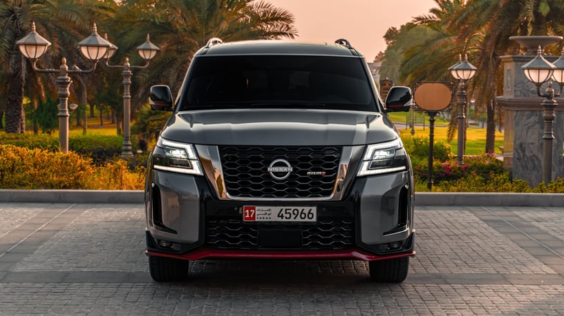 Nissan Patrol Nismo (Grigio Scuro), 2022 in affitto a Abu Dhabi