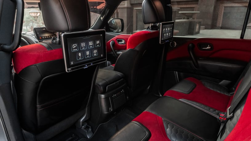Nissan Patrol Nismo (Grigio Scuro), 2022 in affitto a Abu Dhabi