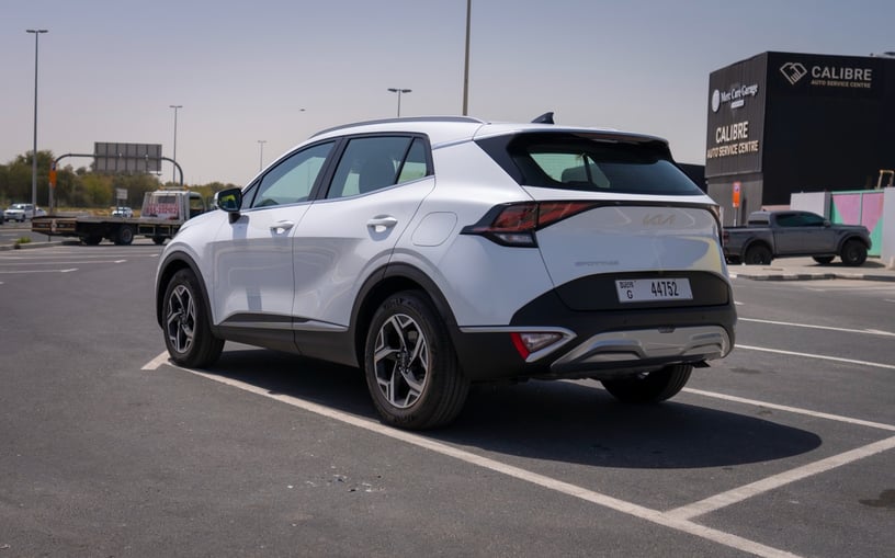 KIA Sportage (Wei&szlig;), 2024 - Leasingangebote in Sharjah
