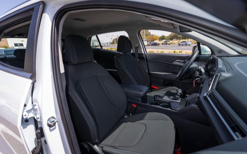 KIA Sportage (Wei&szlig;), 2024 - Leasingangebote in Sharjah