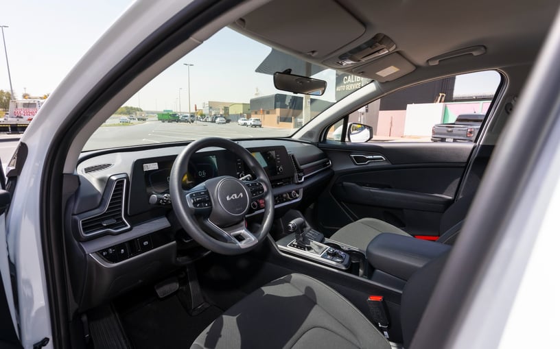 KIA Sportage (Wei&szlig;), 2024 - Leasingangebote in Sharjah