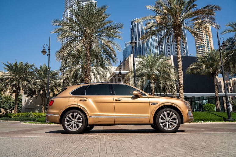 Bentley Bentayga (Gold), 2019 for rent in Dubai