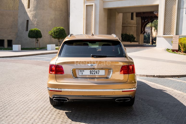 Bentley Bentayga (Gold), 2019 for rent in Dubai