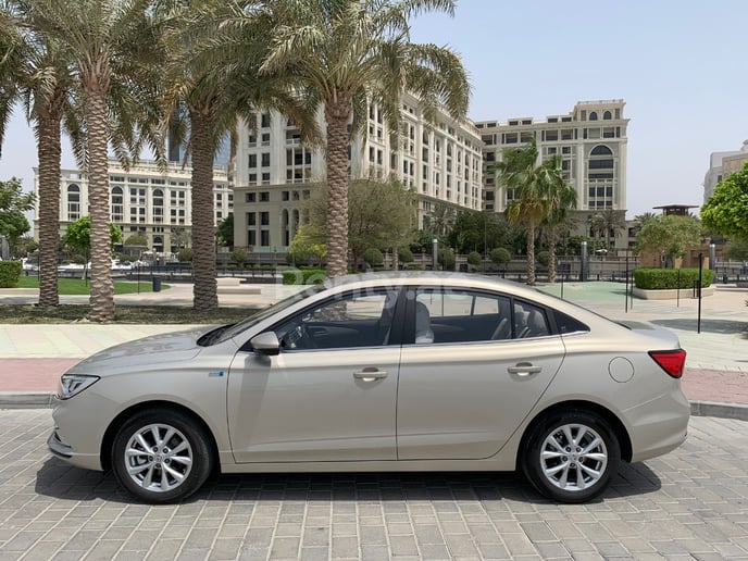 MG5 (Gold), 2022 for rent in Dubai