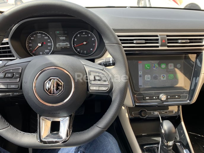MG5 (Gold), 2022 for rent in Dubai